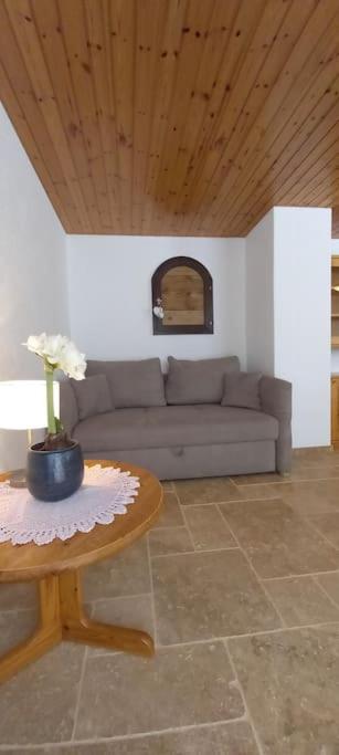 Posezení v ubytování Känzeli - Ferienwohnung mit Traumaussicht