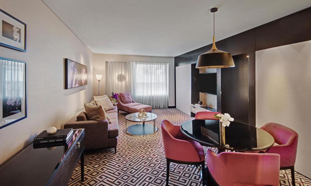 The Star Grand Hotel and Residences Sydney - Resim 17