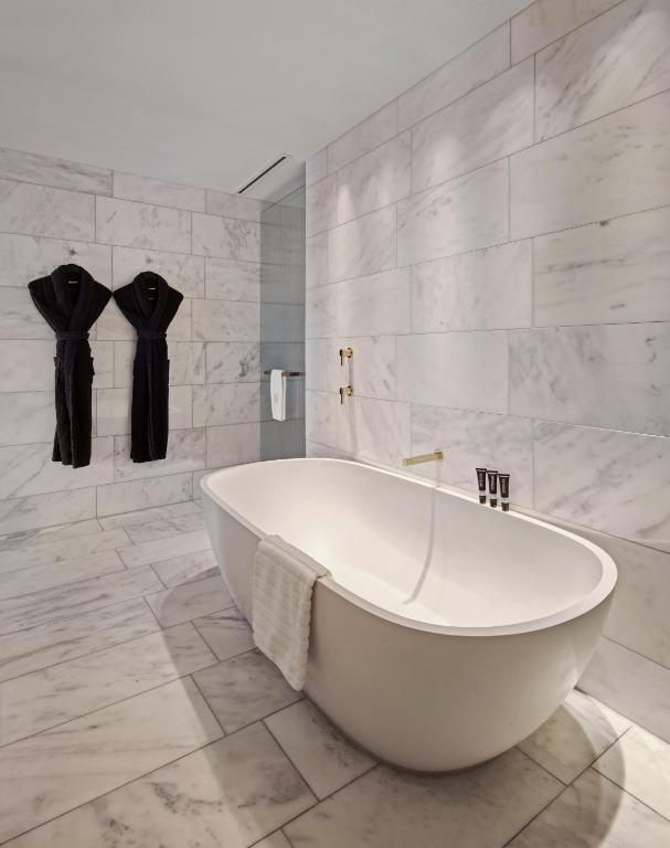 The Star Grand Hotel and Residences Sydney - Harbor Star Suite