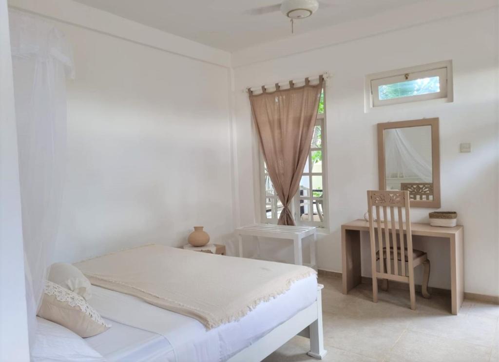 Golden Beach Paradise - 18