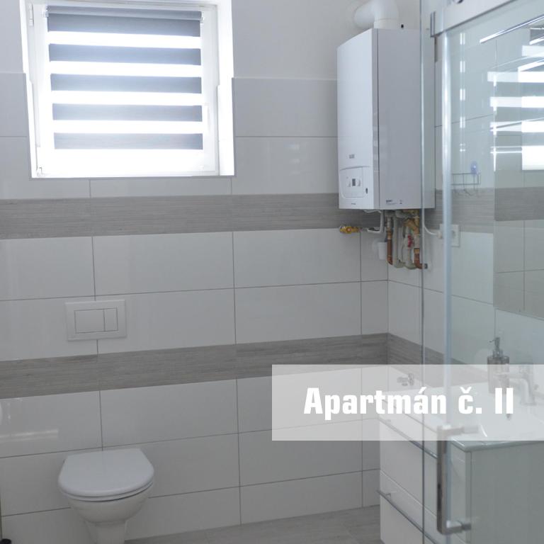 Koupelna v ubytování Apartmány U koupaliště