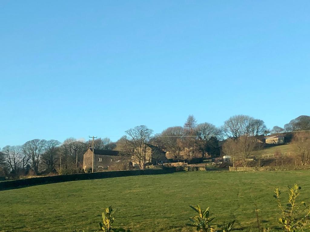 Hob Lane Farm Cottage, Oughtibridge (updated prices 2024)