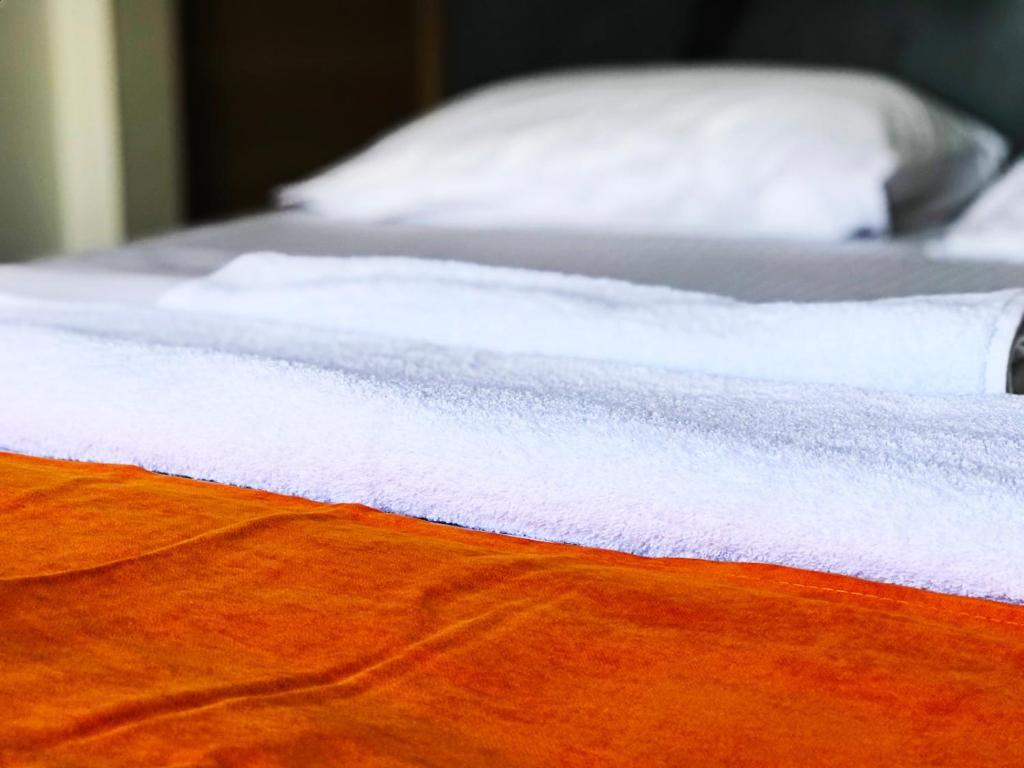 ANKARA OTEL EVREN - Eenpersoonskamer Met Gedeelde Badkamer