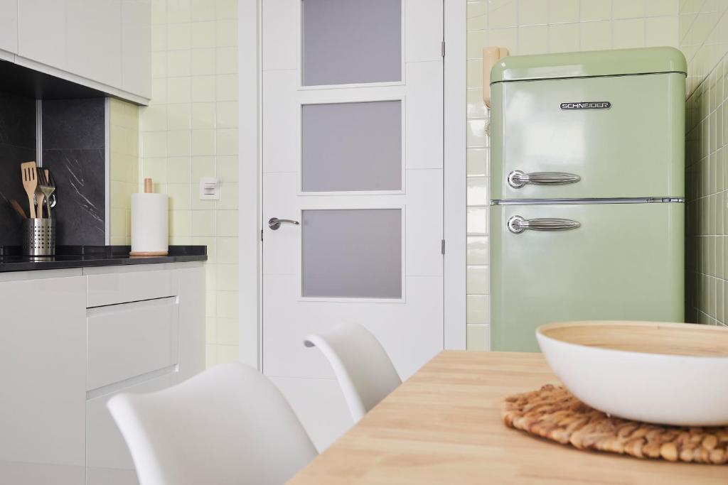 Kuchyňa alebo kuchynka v ubytovaní Victorina by Basque Homes