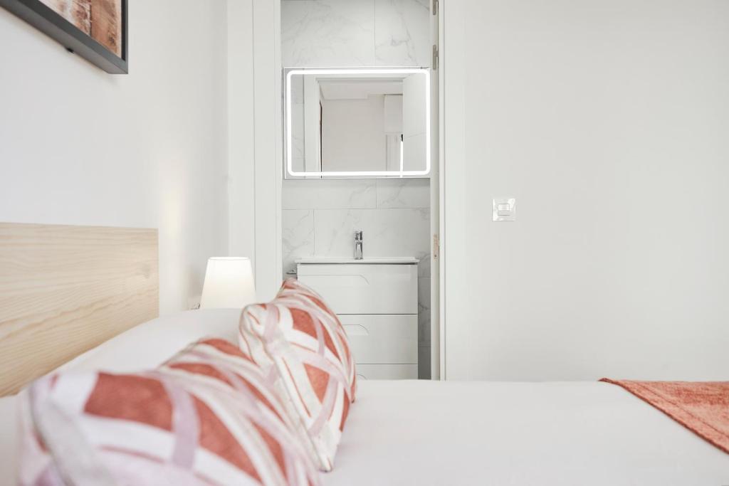 Posteľ alebo postele v izbe v ubytovaní Victorina by Basque Homes