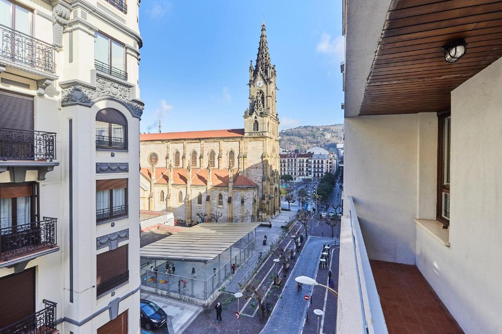 Výhľad na mesto Donostia-San Sebastián alebo výhľad na mesto priamo z apartmánu