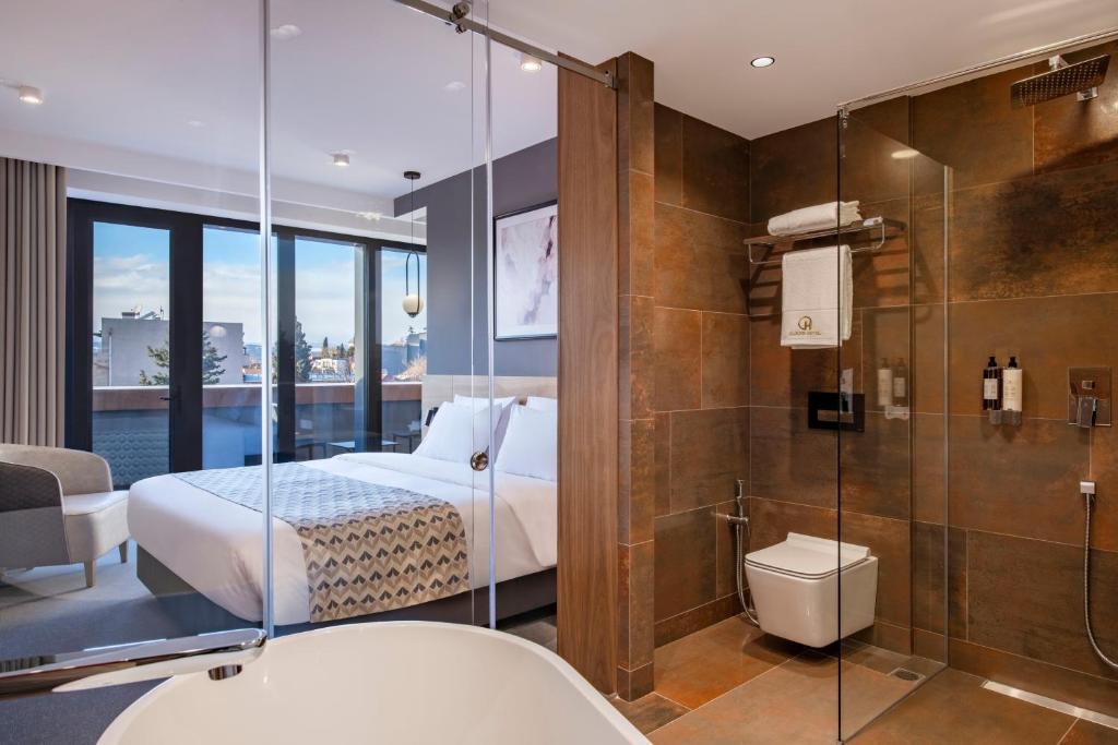 Koupelna v ubytování Clocks Hotel Tbilisi