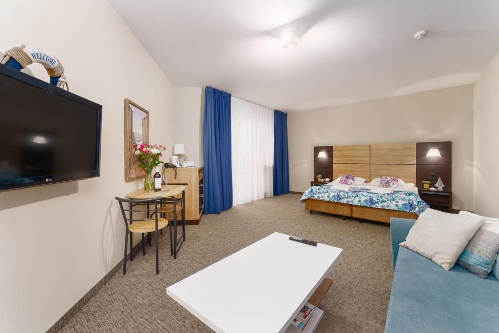 Apartamenty Prywatne w Hotelu przy plaży DIVA Kołobrzeg - King Studio Met Bankbed