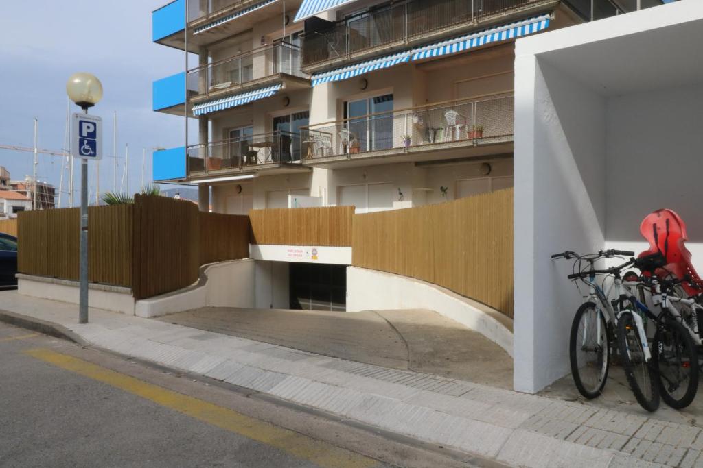 Kép BLAU MARINA 217 - Piso con parking y WIFI szállásáról Rosesben a galériában