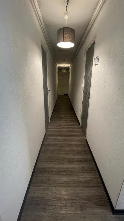 Fotografie z fotogalerie ubytování L'Excess Hotel v destinaci Vierzon