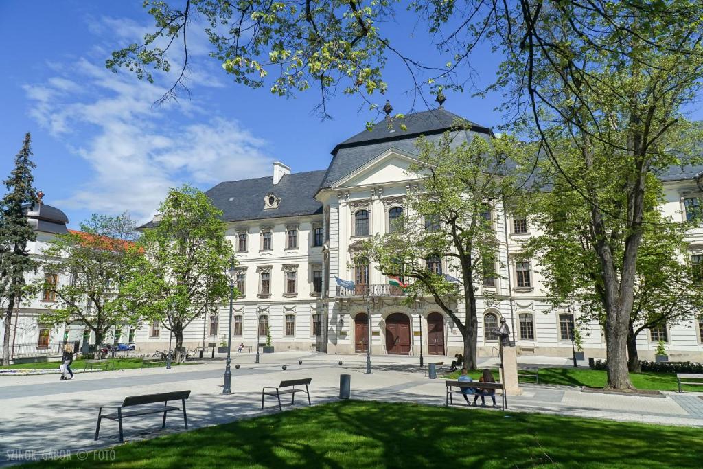 Budova, v ktorej sa apartmán nachádza
