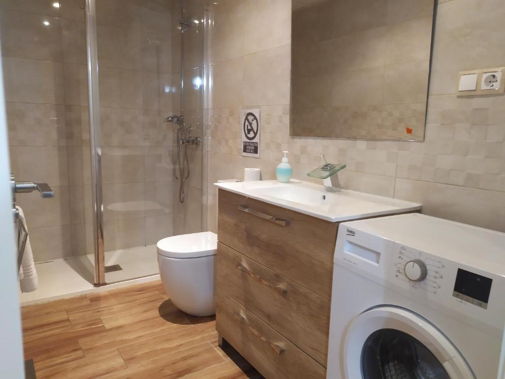 Zdjęcie z galerii obiektu CARIHUELA LOS NIDOS SUN&BEACH w mieście Torremolinos