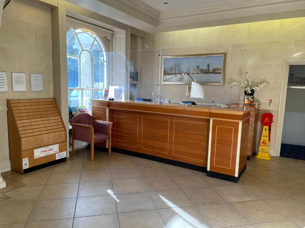 Orchard Hotel - Resim 6