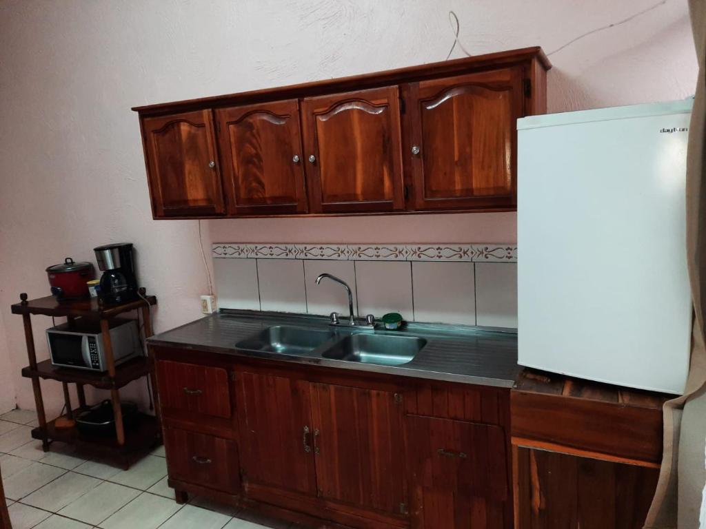 Kuchyň nebo kuchyňský kout v ubytování Arenal Xilopalo