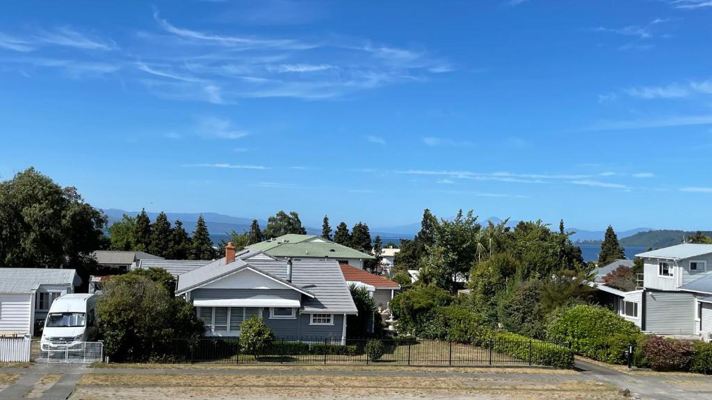 Chantillys Motor Lodge - Resim 28