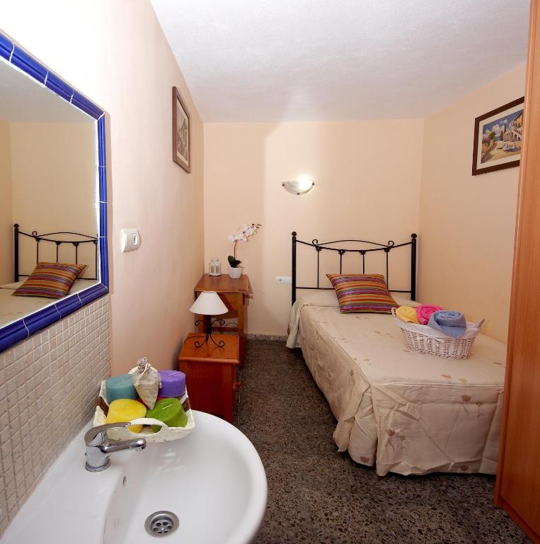 Pensión Aduar - Chambre Simple Avec Salle De Bains Commune