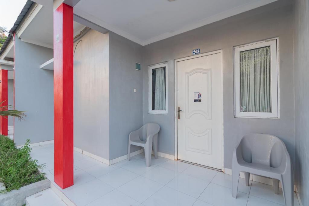 Fotografie z fotogalerie ubytování Hotel Markoni Pamanukan Mitra RedDoorz v destinaci Pamanukan-hilir
