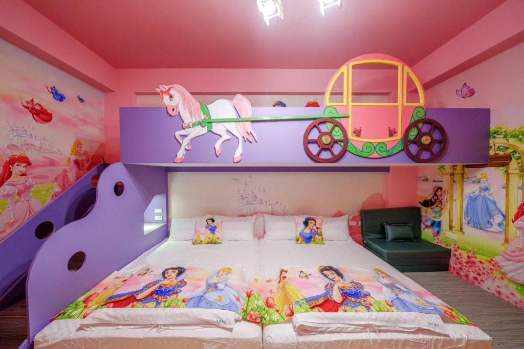 Postel nebo postele na pokoji v ubytování Han Tian Tongyu