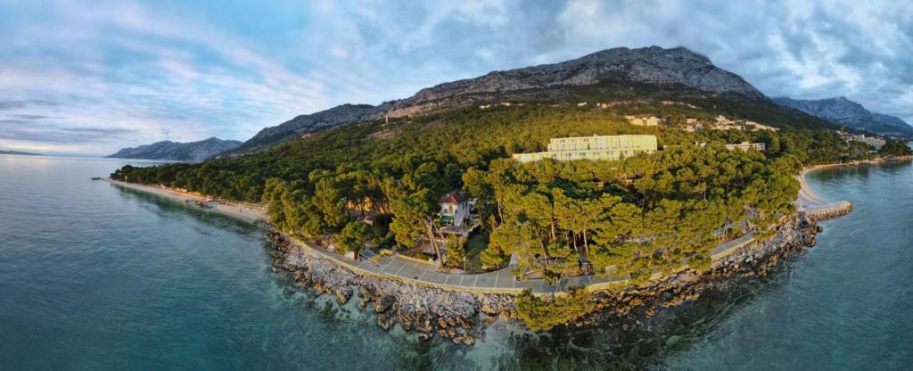 an island in the middle of a body of water at Villa Joška in Brela