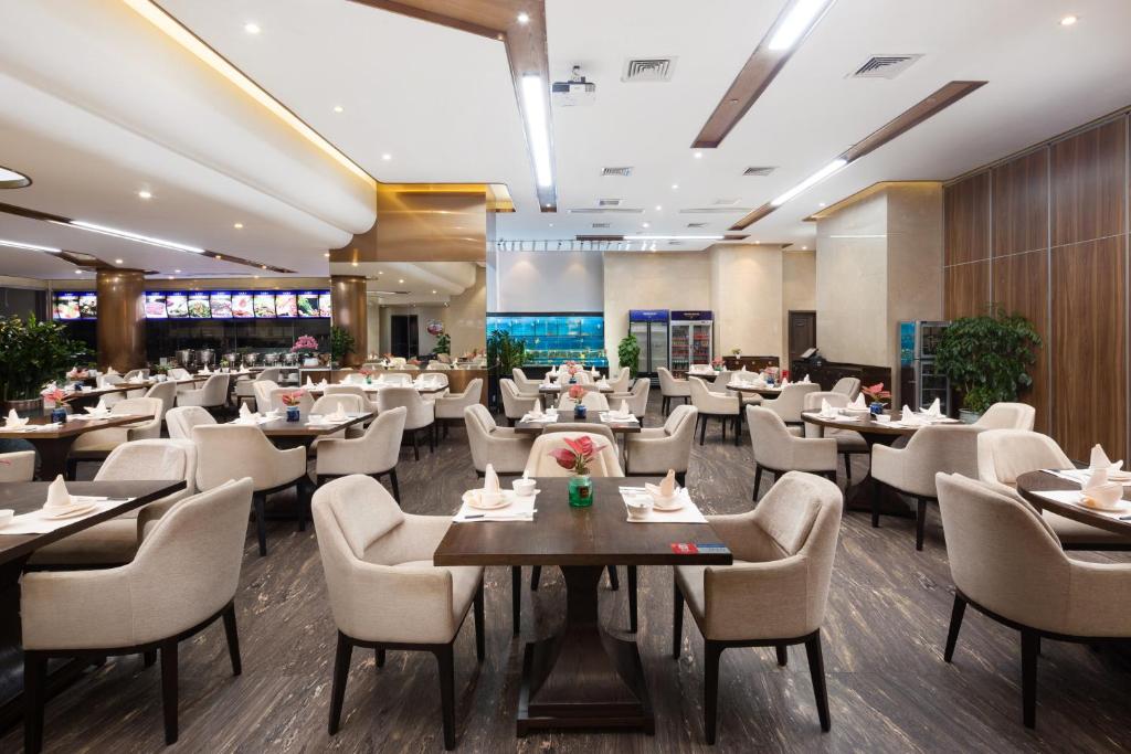 Restaurace v ubytování Shenzhen Bay Hisoar Hotel