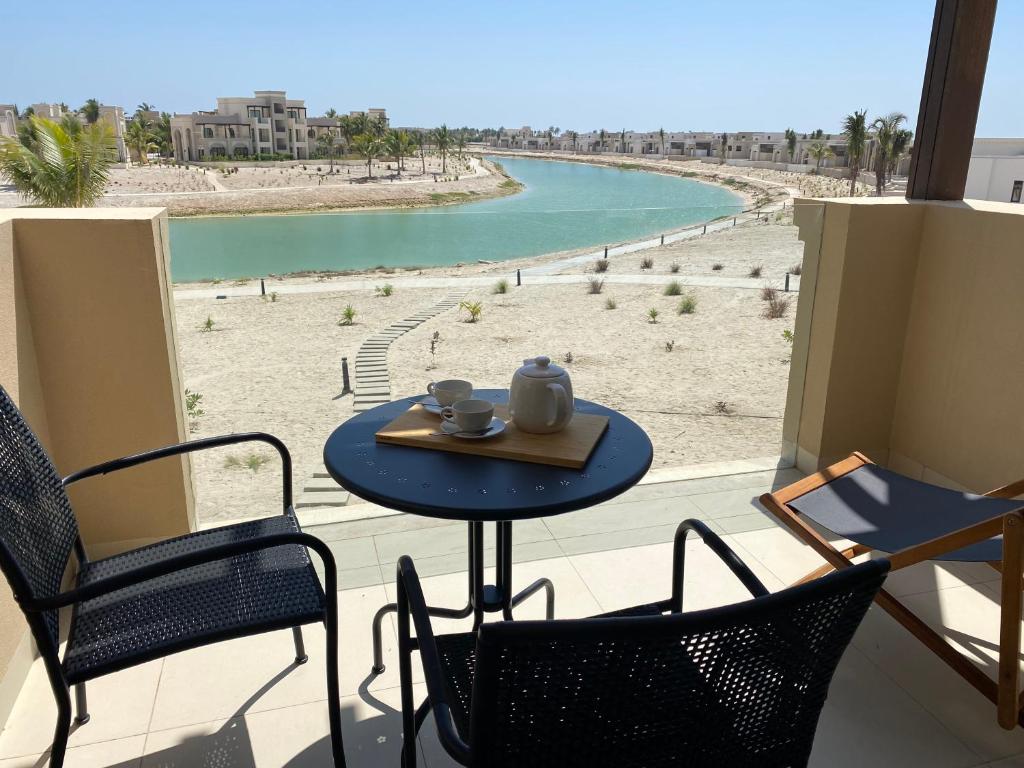 L13 Lovely apartment with lagoons and sea view, Salalah