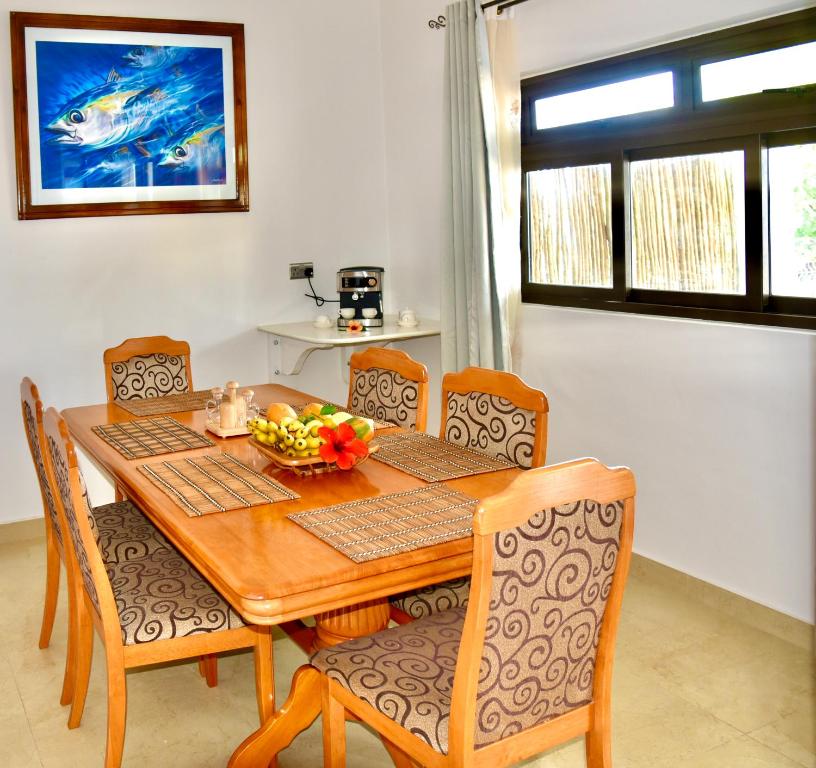 Fotografie z fotogalerie ubytování SEA SPLASH SELF CATERING And La Petite Maison v Grand Anse
