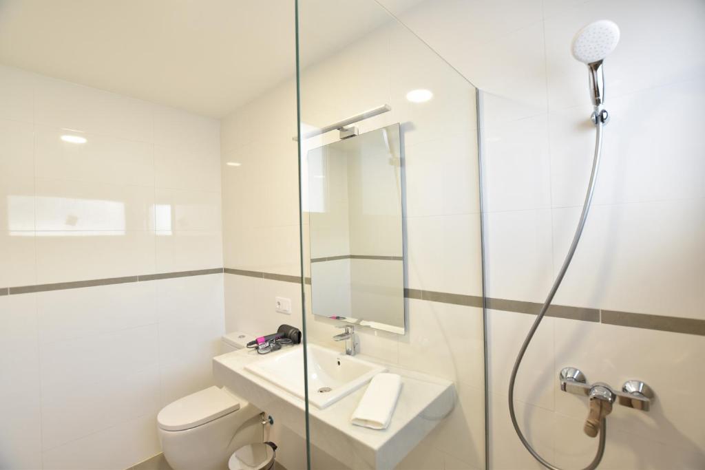 Ένα μπάνιο στο Mirador del Mar Lanzarote