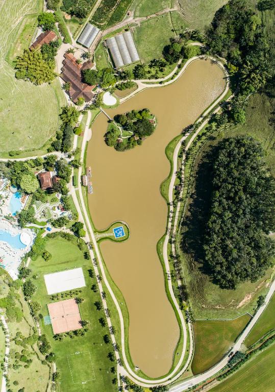 Příroda nedaleko venkovského domu