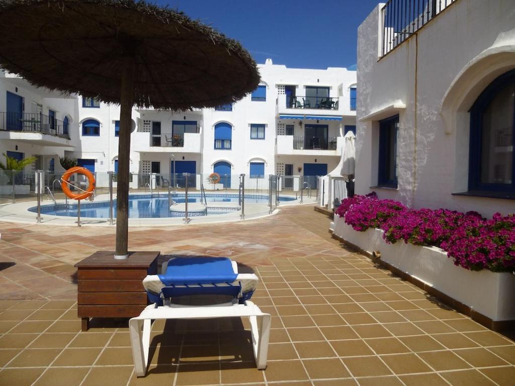 28 Mikonos Playa in Puerto de la Duquesa 2 bed 2 bath ...