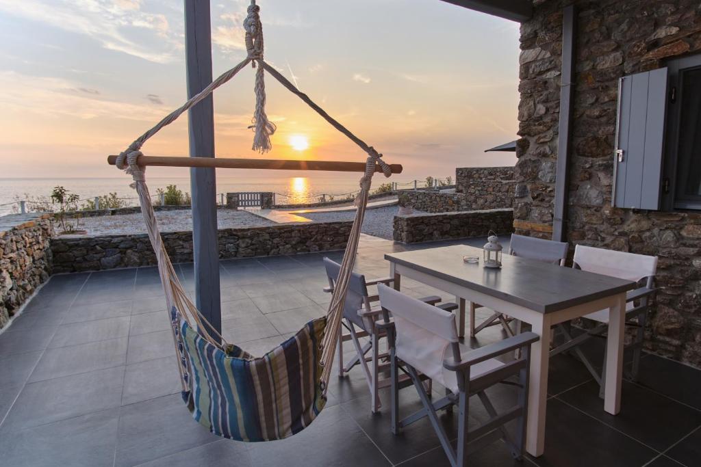Kythnos Cape Suites