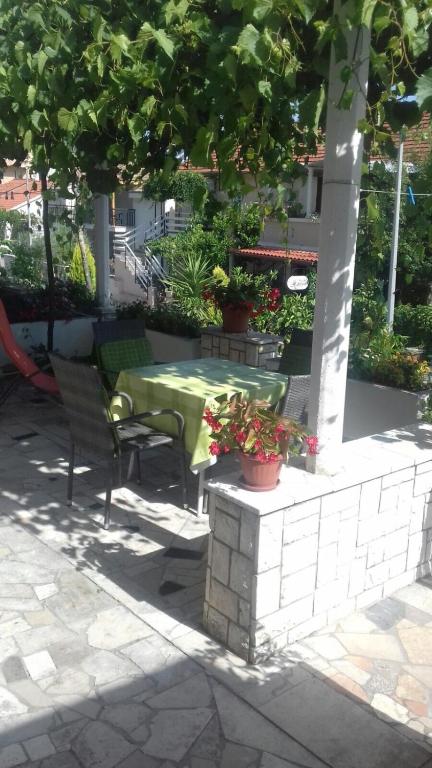 Zahrada ubytování Apartment in Trpanj with terrace, air conditioning, WiFi, washing machine 4199-3