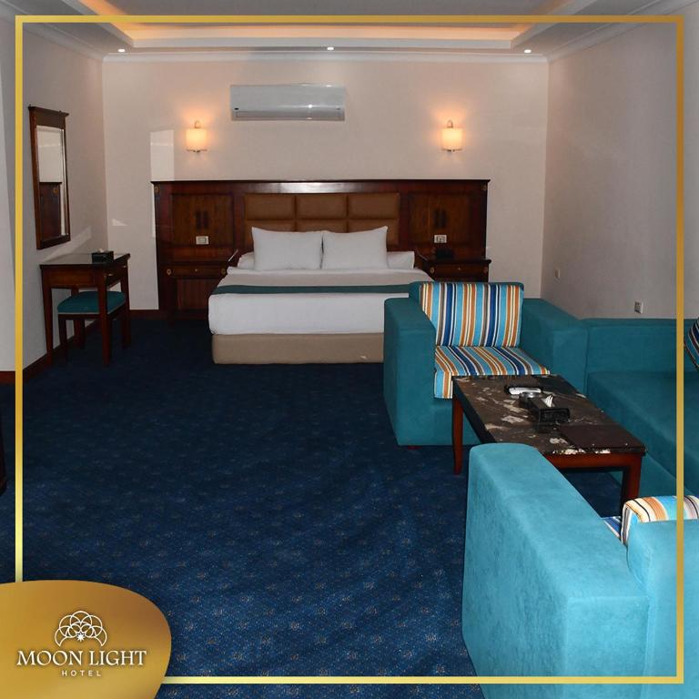 Moon Light Hotel Cairo DAR EL ESHARAにあるベッド