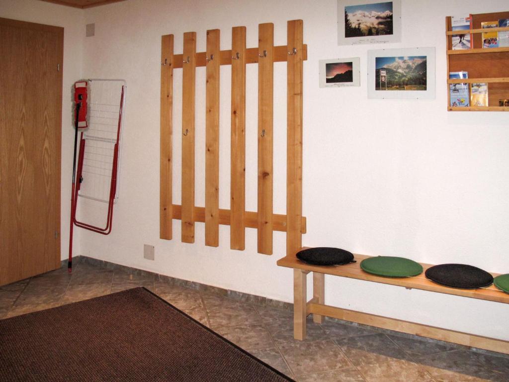 Zdjęcie z galerii obiektu Apartment Helga-2 by Interhome w mieście Tobadill