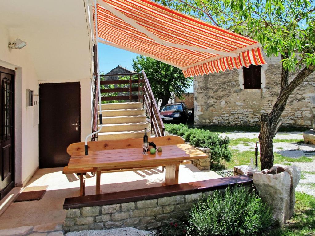Zahrada ubytování Holiday Home Lancin by Interhome