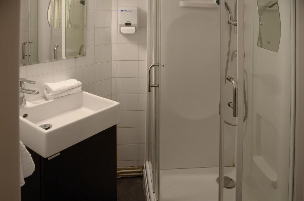 Hôtel des Ambassadeurs - Resim 44