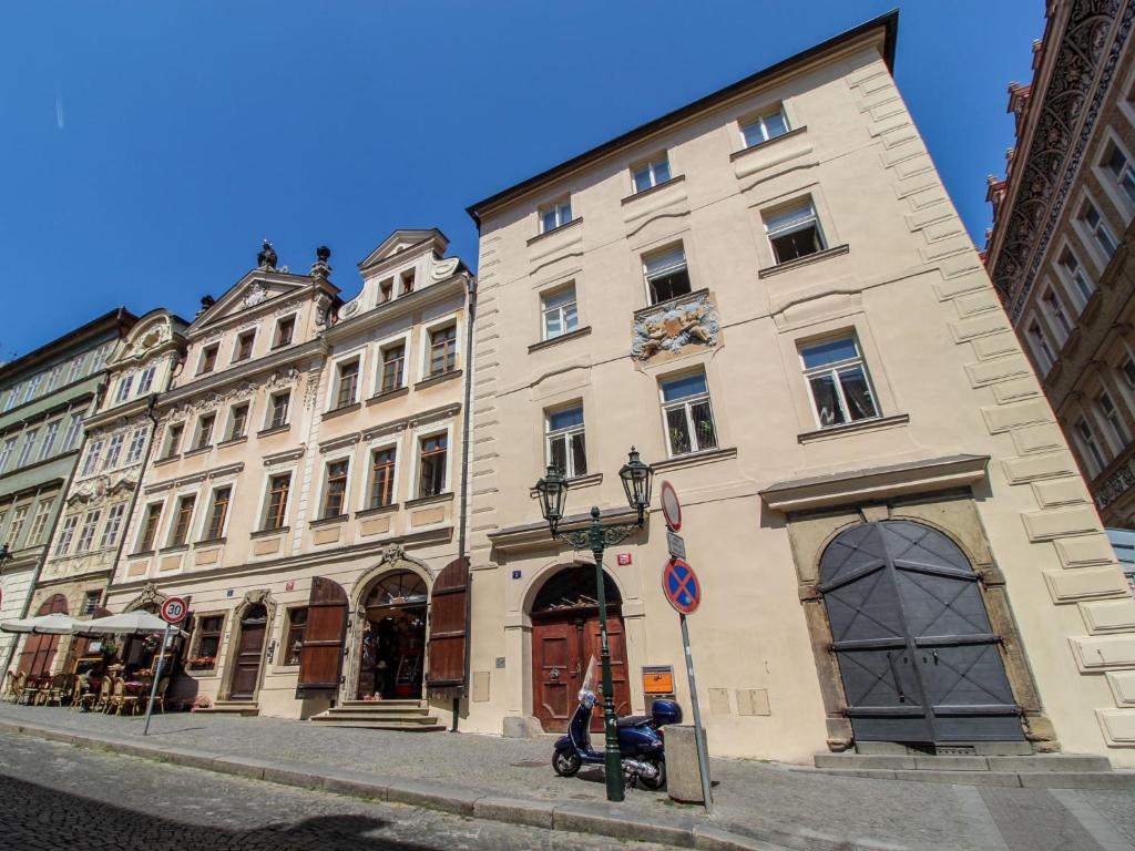 Budova, kde se apartmán nachází