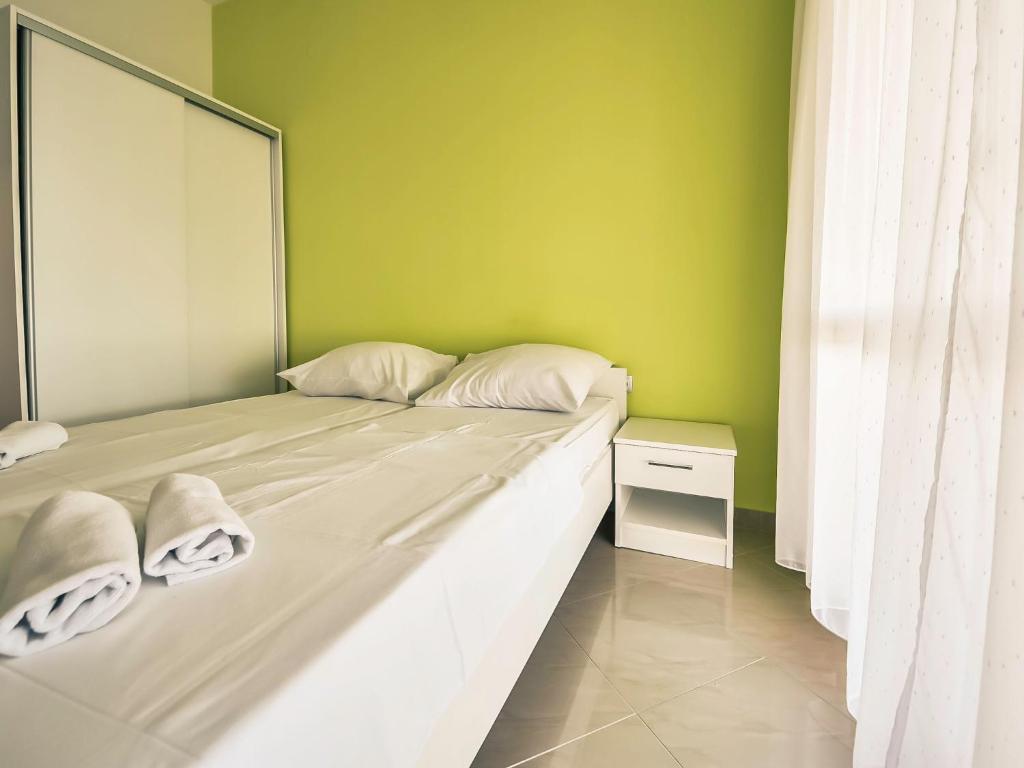Posteľ alebo postele v izbe v ubytovaní Apartment Škroćo-3 by Interhome