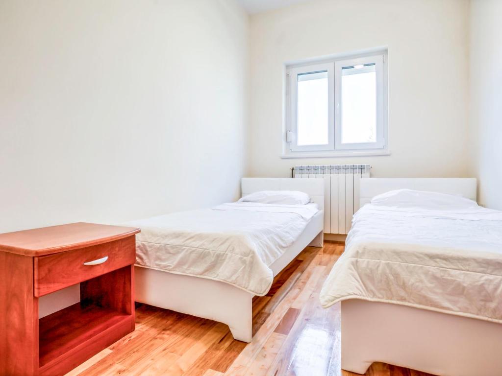 Postel nebo postele na pokoji v ubytování Apartment File-3 by Interhome