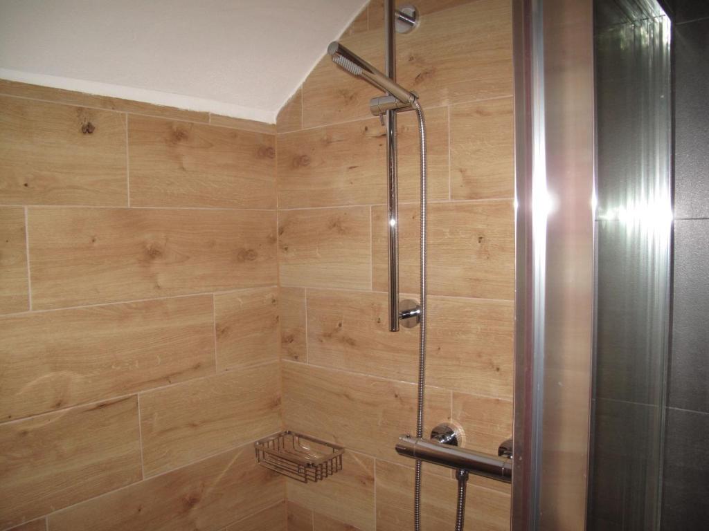 Koupelna v ubytování Chalet Srub Kuří by Interhome