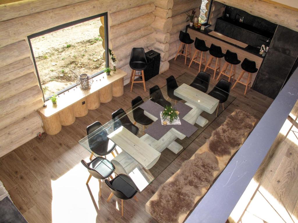 Posezení v ubytování Chalet Srub Kuří by Interhome