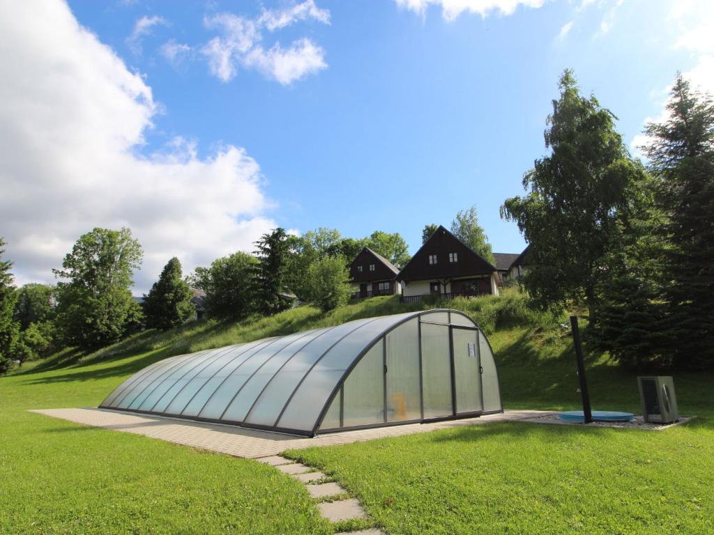 Zahrada ubytování Holiday Home Holiday Hill 46 by Interhome