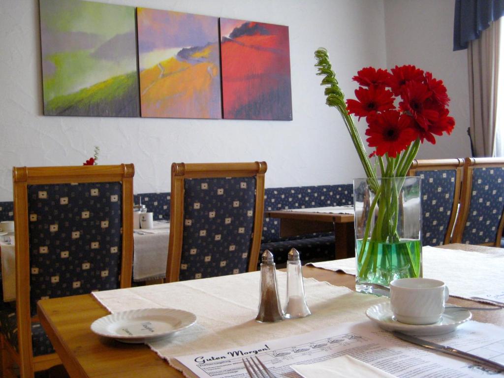Fotografie z fotogalerie ubytování Hotel Zum Bären v destinaci Rüdesheim am Rhein