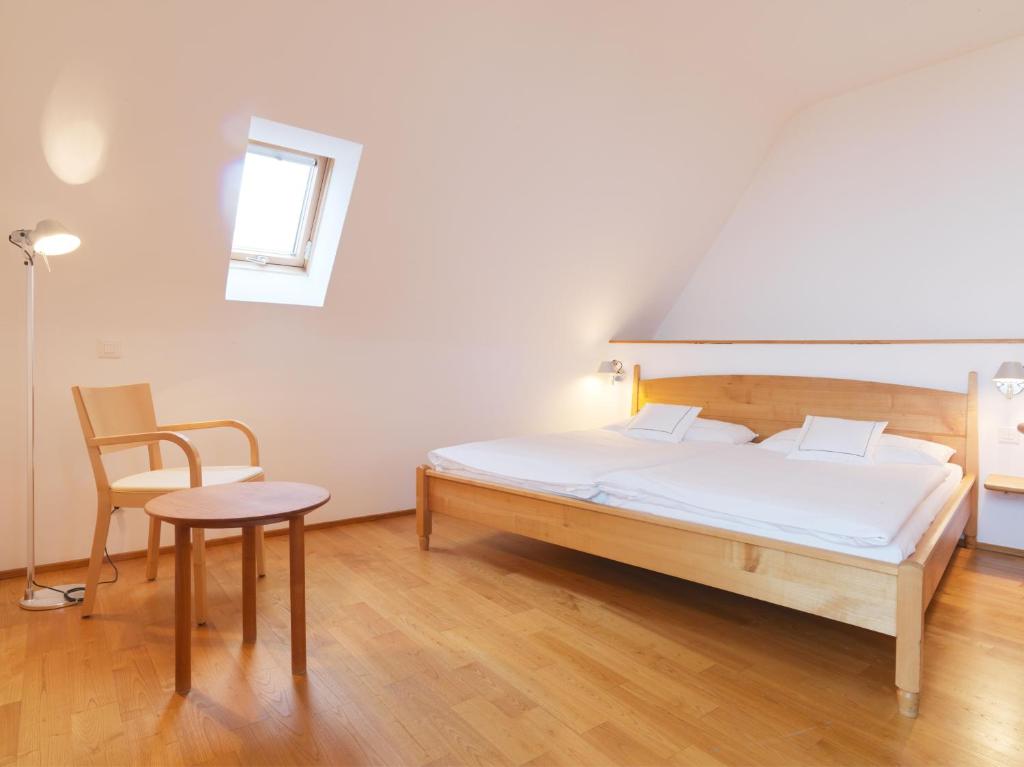 Postel nebo postele na pokoji v ubytování City-Hotel Ochsen