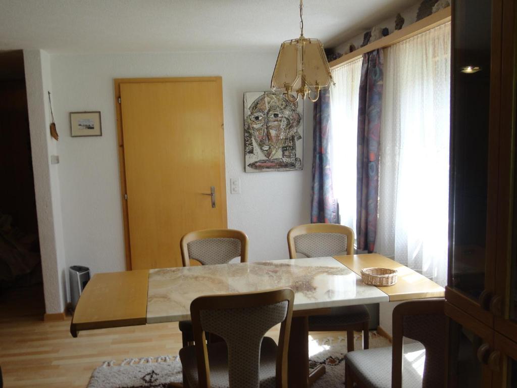 Posezení v ubytování Schweiz ,Lenk Ferienwohnung,Kinderfreundl,Seniorenfreundlich