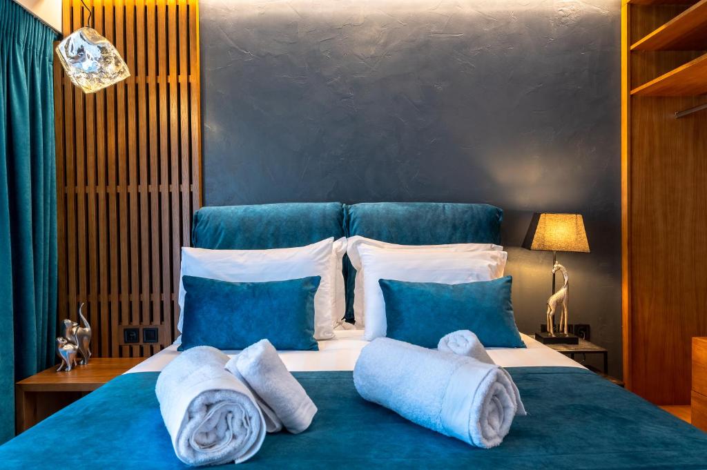 Posteľ alebo postele v izbe v ubytovaní Acropolis View Deluxe Penthouse & Luxury Apartments