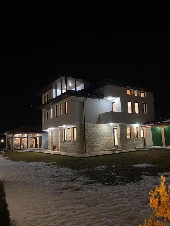 Вила Релакс