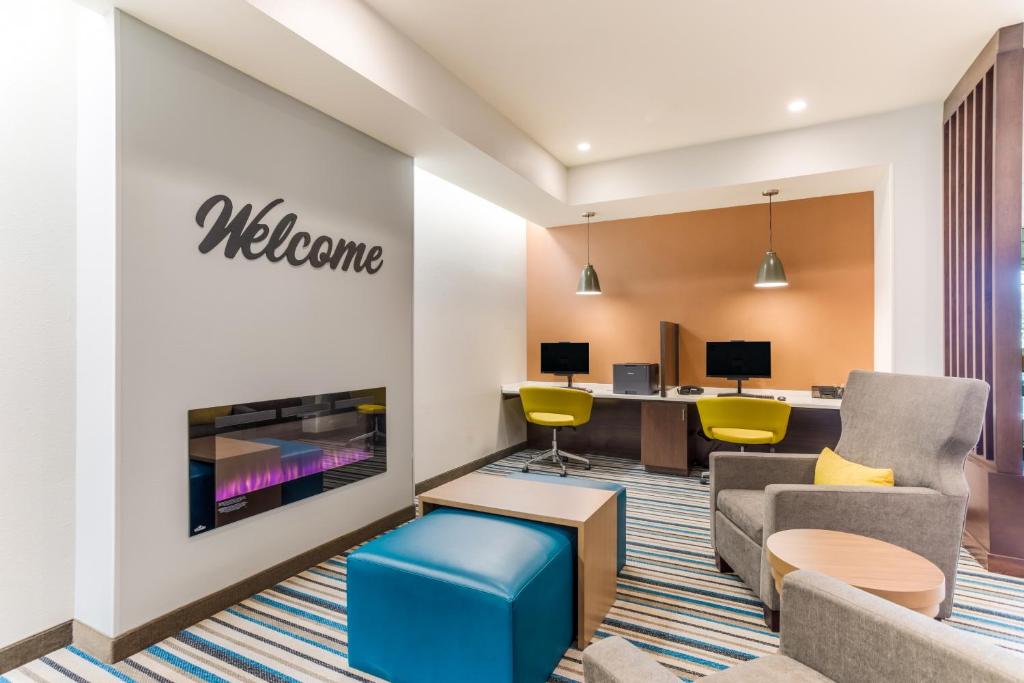 MainStay Suites Murfreesboro photo