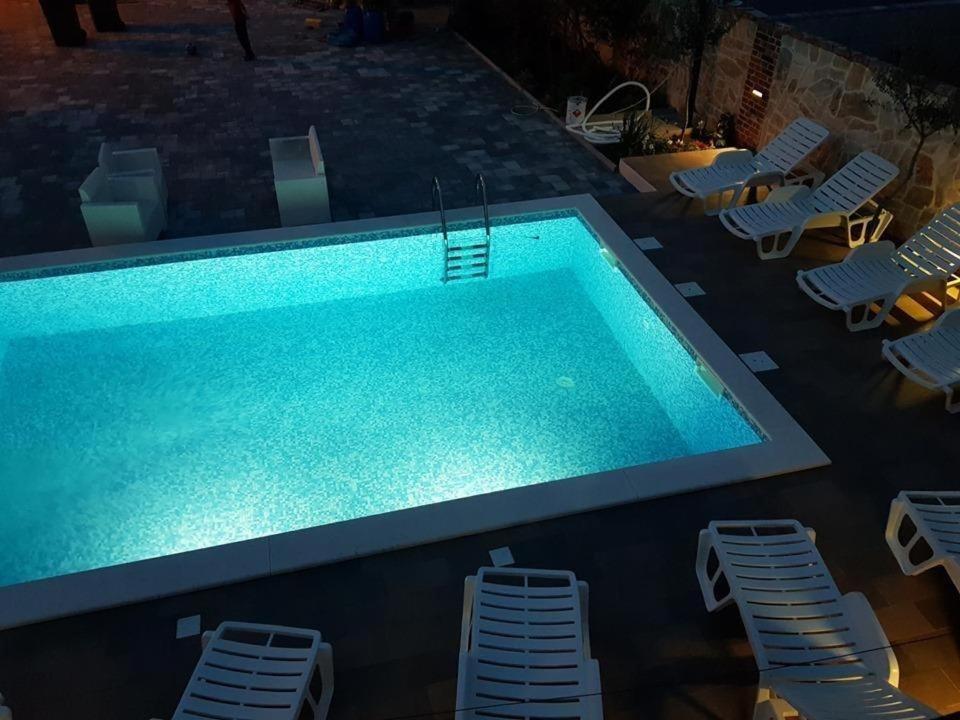 Bazén v ubytovaní Apartments Ewa alebo v jeho blízkosti