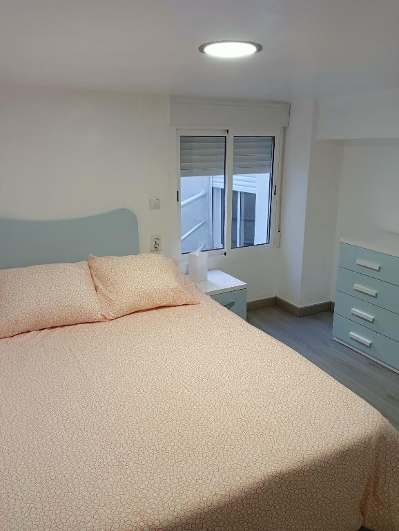 Apartamento Luminoso cerca de la PLAYA y PUERTO, Valencia ...