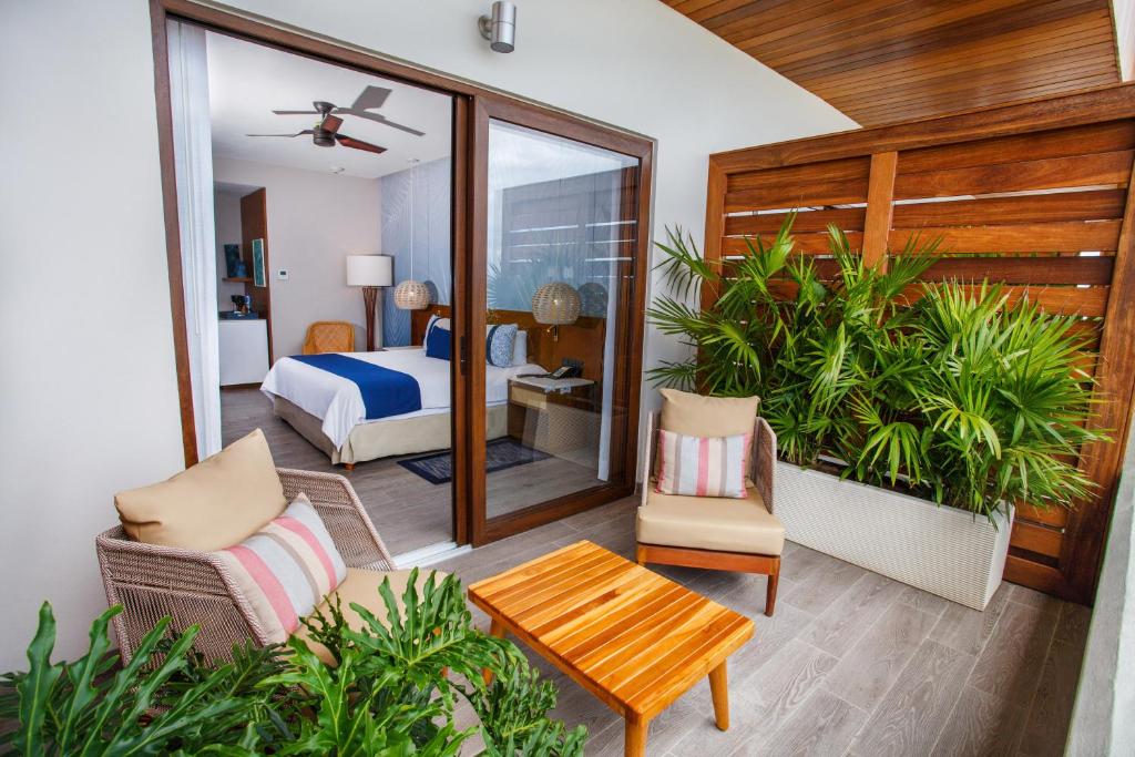 Posezení v ubytování Armony Marival Resort & Spa Punta de Mita - MGallery collection